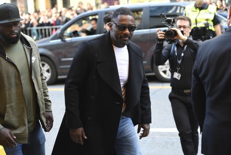 Pozytywny wynik testu koronawirusa Idris Elba