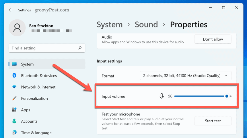 Konfigurowanie ustawień głośności mikrofonu w systemie Windows 11
