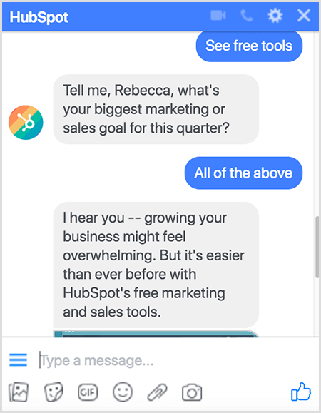 Molly Pitmann mówi, że zadawanie pytań działa dobrze na czacie. Chatbot HubSpot zadaje pytania, takie jak Jaki jest Twój największy cel marketingowy lub sprzedażowy w tym kwartale?