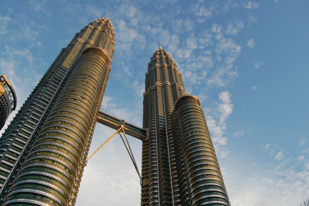  Sceny z bliźniaczych wież Petronas