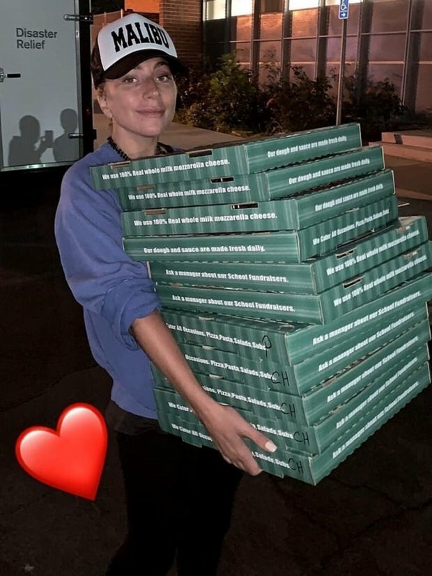 Światowej sławy Lady Gaga zostaje dystrybutorem pizzy