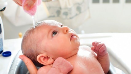 Jak wziąć kąpiel dla niemowląt?