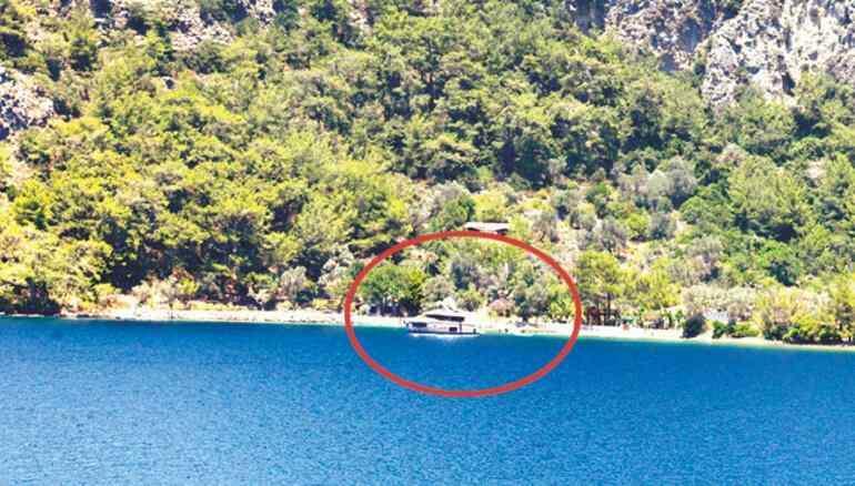 Şahan Gökbakar kupił dom w opuszczonej zatoce! Niepokoiły go łodzie wycieczkowe...