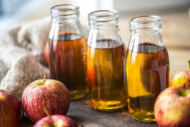 Metoda odchudzająca z czarnymi pestkami i octem jabłkowym! Naturalny przepis na ocet jabłkowy