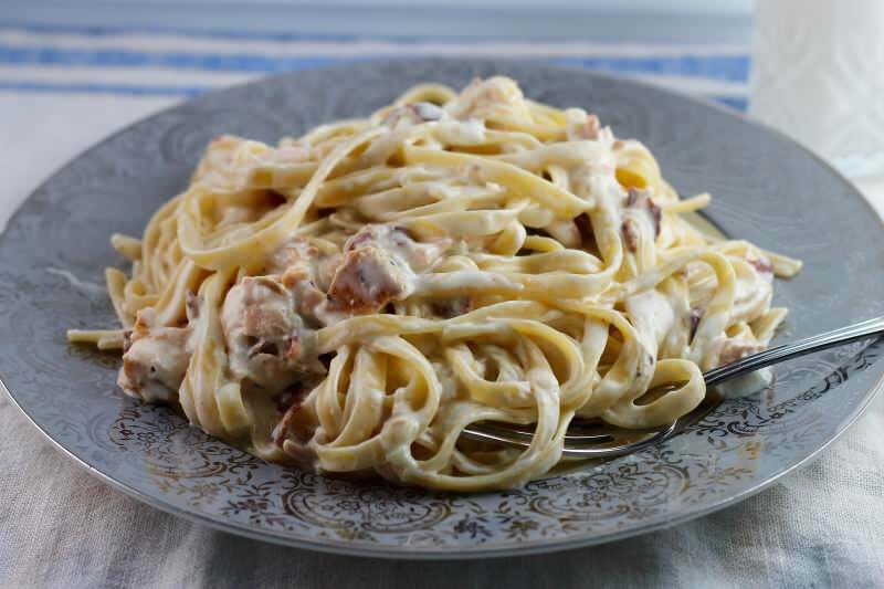 Jak zrobić makaron po włosku? Wskazówki dotyczące przygotowywania Spaghetti Carbonara