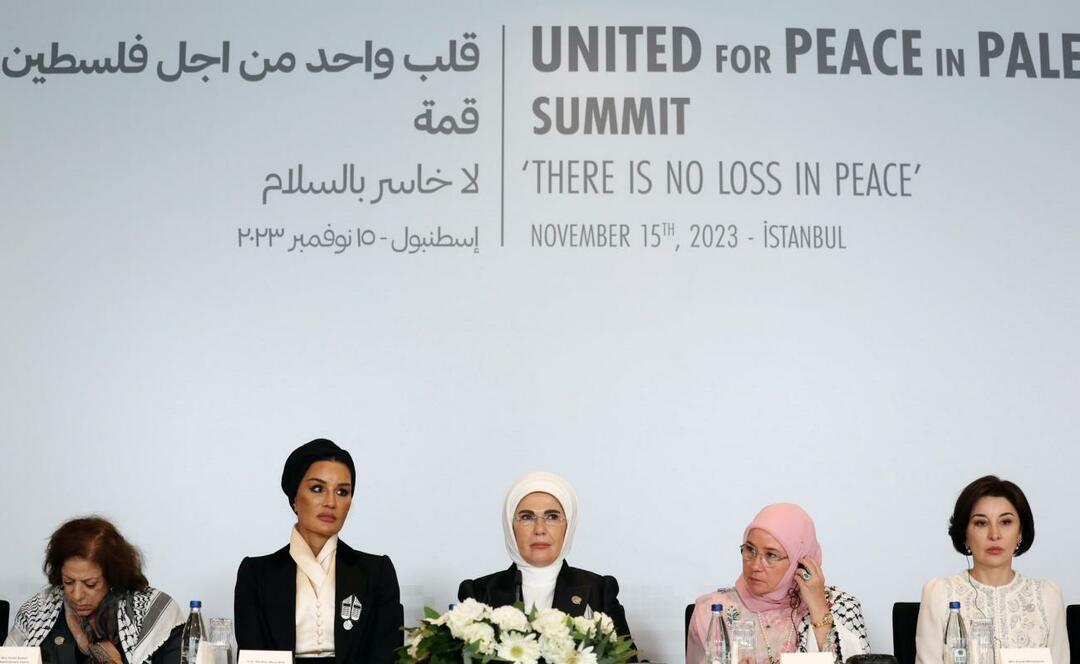 Konferencja prasowa szczytu „Jednego serca dla Palestyny”.