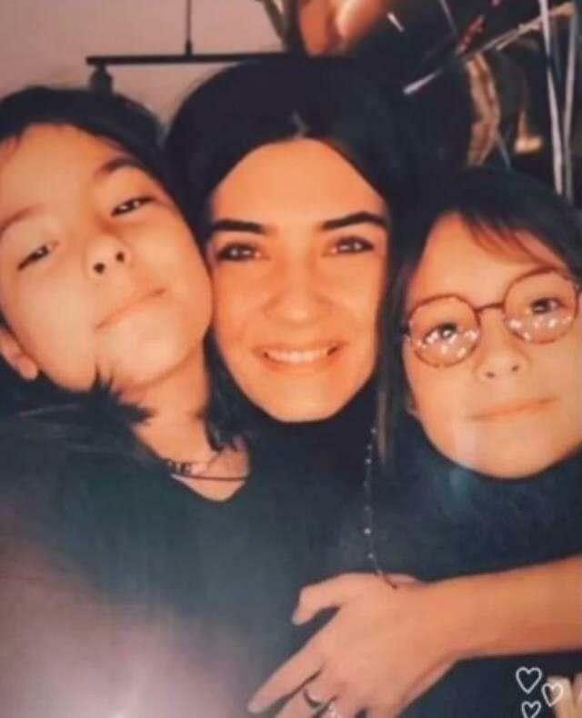 Tuba Büyüküstün udostępniła zdjęcie z córkami
