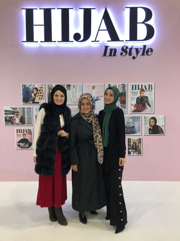 Duże zainteresowanie hidżabem w magazynie Style na Halal Expo Fair