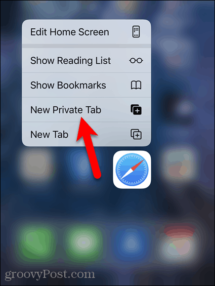 Naciśnij długo ikonę Safari i dotknij Nowa karta prywatna