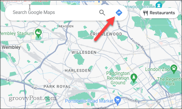 Przycisk wskazówek dojazdu w Mapach Google na PC