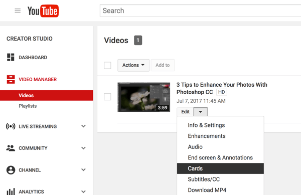 W Menedżerze filmów YouTube kliknij strzałkę w dół obok Edytuj i wybierz Karty.