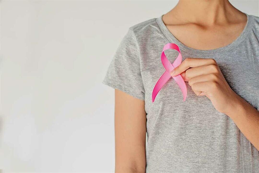 jak wykryć raka piersi