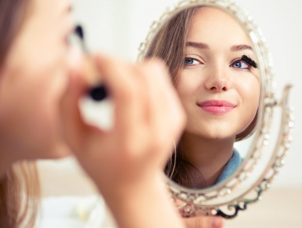 Jak nałożyć makijaż na zmęczoną skórę
