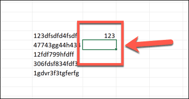 komórka programu Excel poniżej wyodrębnionego numeru