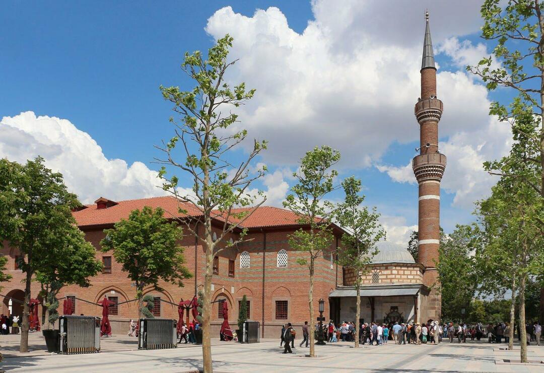 Zdjęcia z meczetu Hacı Bayram-ı Veli