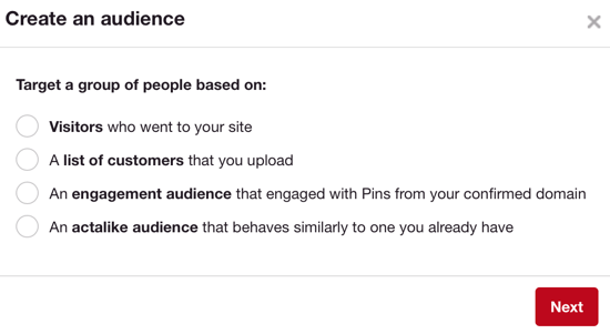 Odbiorcy na Pinterest działają podobnie do niestandardowych odbiorców na Facebooku.