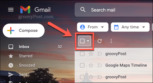 Ikona pola wyboru, aby wybrać e-maile w Gmailu