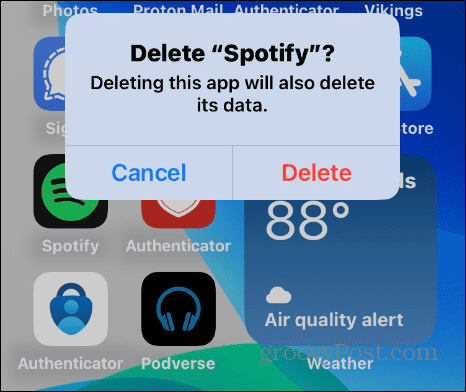 Usuń aplikację Spotify na iPhonie