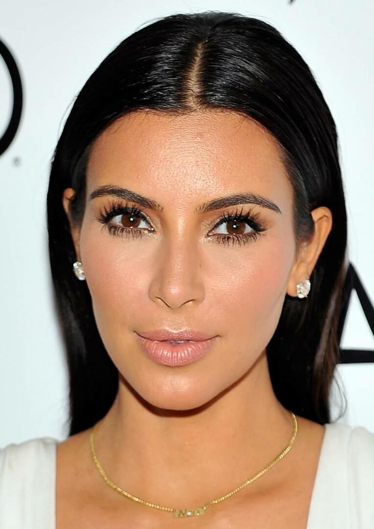 Kim Kardashian popiera emranistan, który mordował cywilów