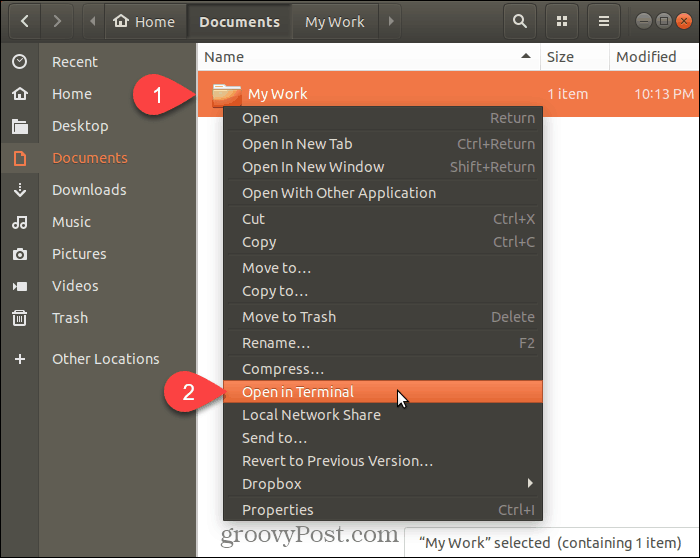 Wybierz opcję Otwórz w terminalu w systemie Ubuntu Linux