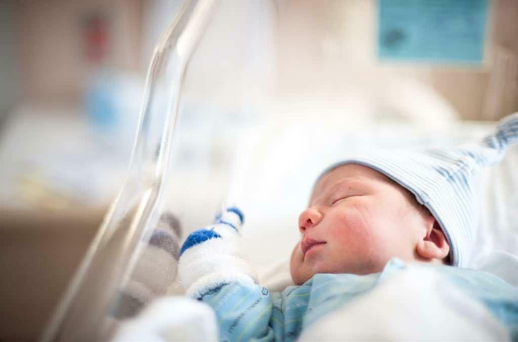 Spadek liczby noworodków w Japonii