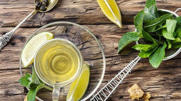 Korzyści z picia herbaty z cytryną! Metoda szybkiej utraty wagi z herbatą cytrynową