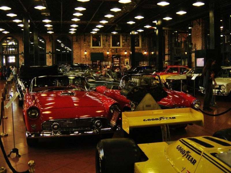 Muzeum autokarów Rahmi
