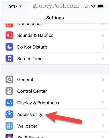 Stuknij opcję Dostępność na ekranie ustawień iPhone'a
