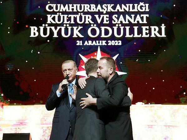 Prezydent Erdogan pojednał braci Akkor