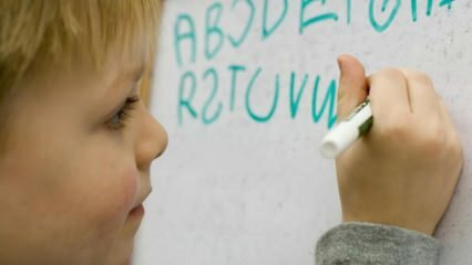 Jak uczyć dzieci alfabetu?