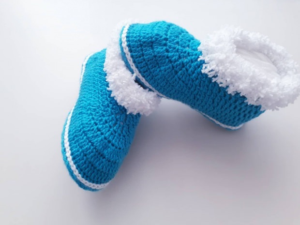 gotowe modele butów dla niemowląt z podeszwą