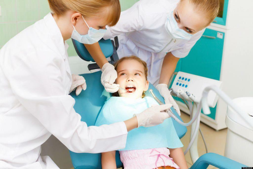 Przyczyny strachu przed dentystami u dzieci