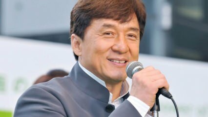 Słynna aktorka Jackie Chan rzekomo poddana kwarantannie od koronawirusa! Kim jest Jackie Chan?