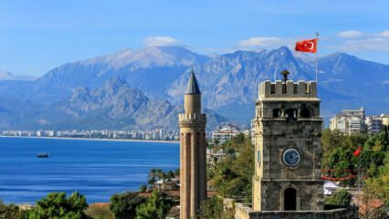 Gdzie jechać w Antalyi? Miejsca do odwiedzenia w Antalya