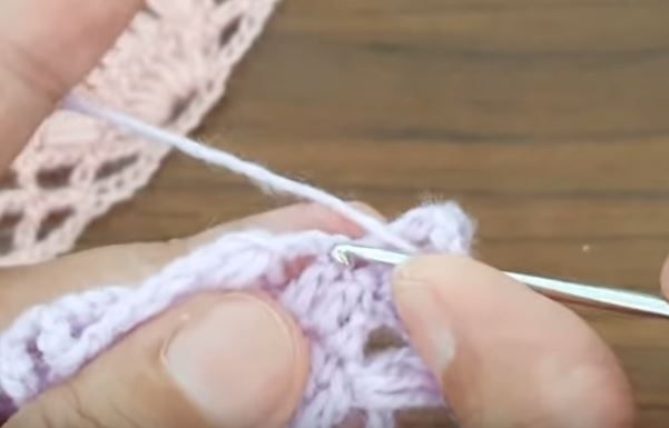 szydełkowanie na drutach za pomocą szydełka