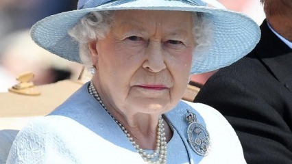 Królowa 2. Wiadomości, które biją Elizabeth!