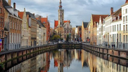 Miasto pachnące czekoladą na ulicach: Brugge