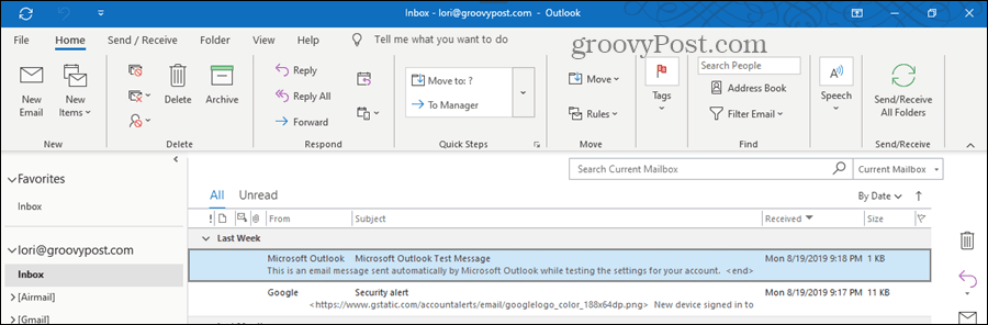 Program Outlook jest otwarty przy wyłączonym okienku odczytu